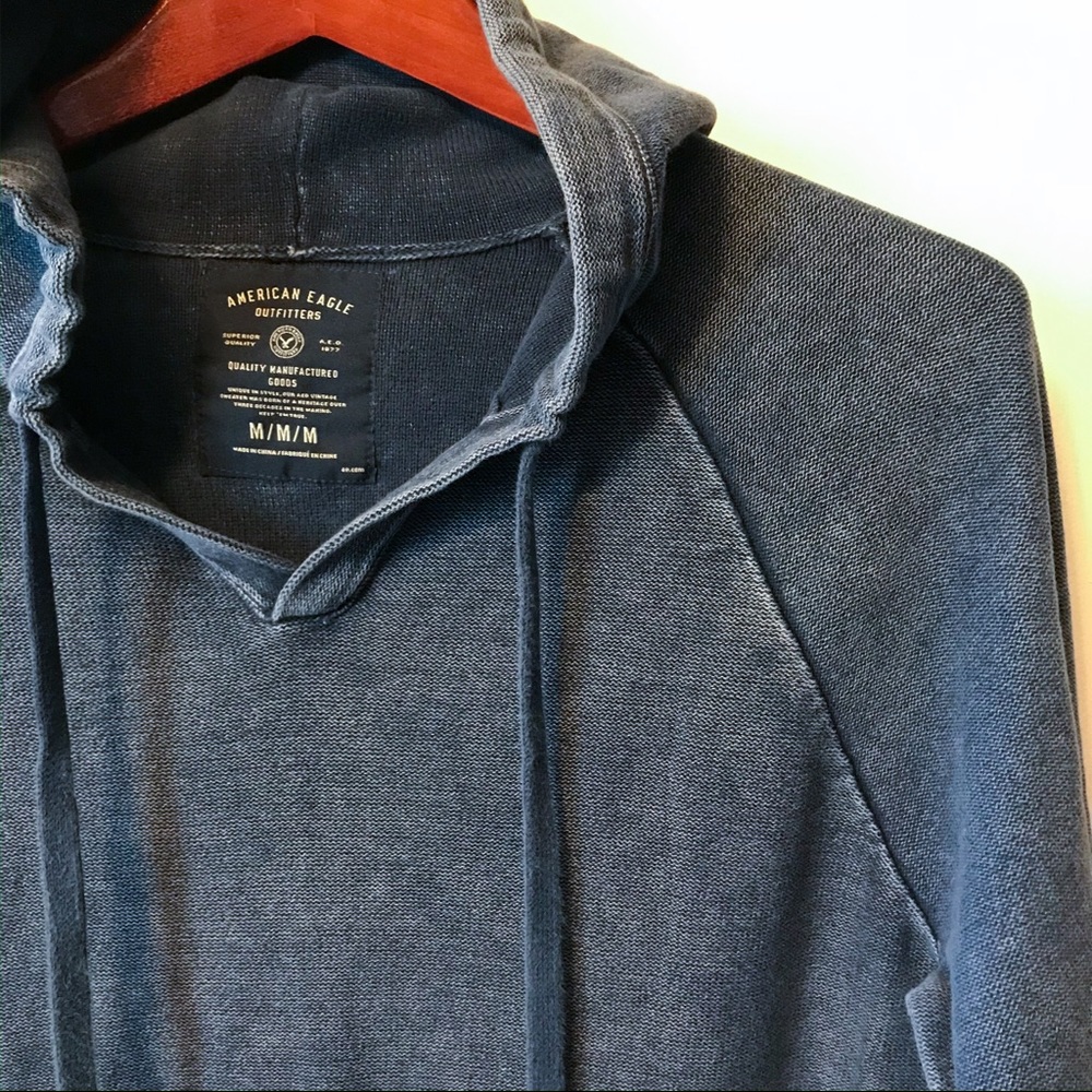 American Eagle Vintage Style Hooded Blue Sweater.
